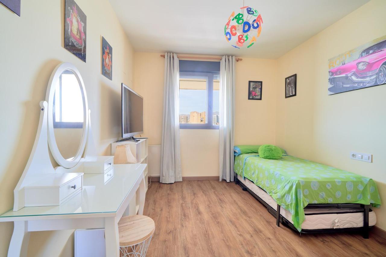 Alterhome Apartamento Con Piscina Maria Zambrano Malaga Exterior photo